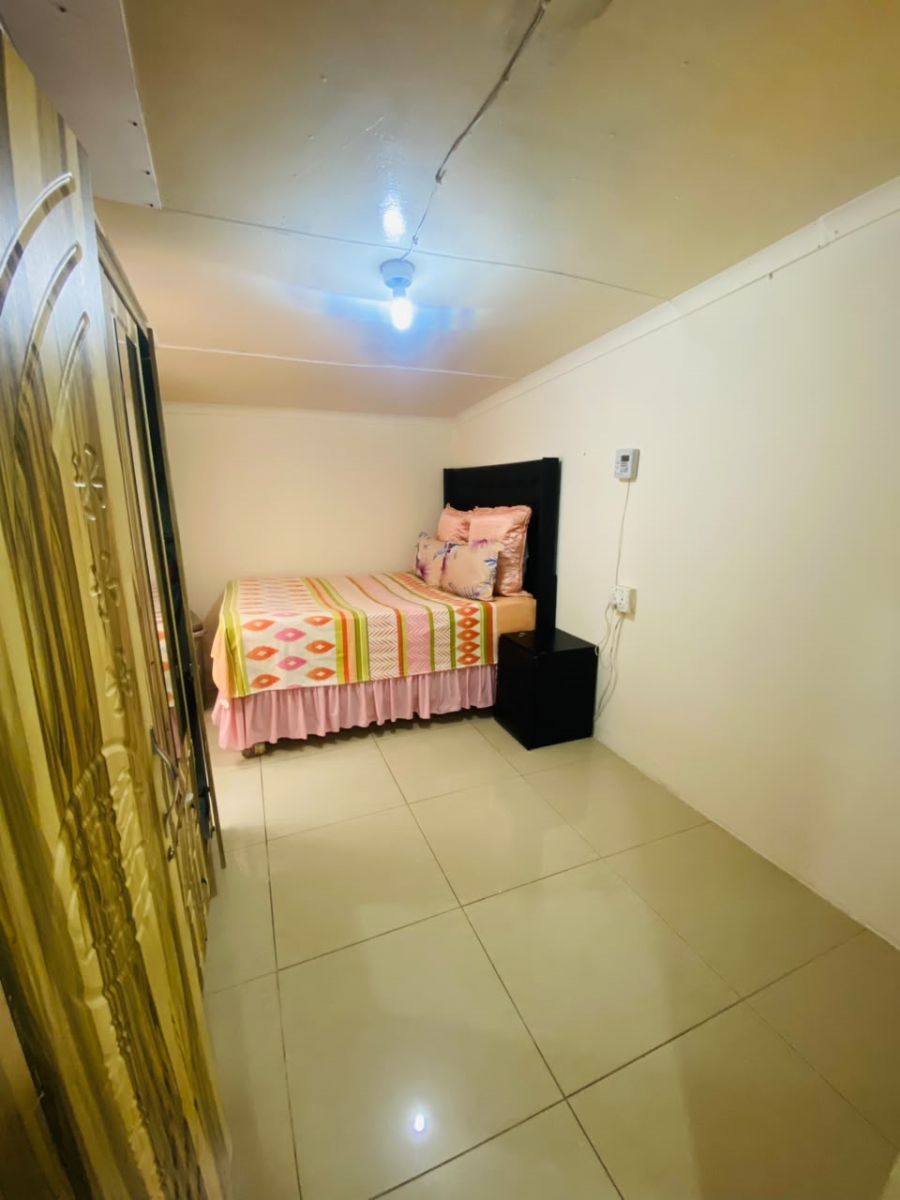 3 Bedroom Property for Sale in Harare Western Cape